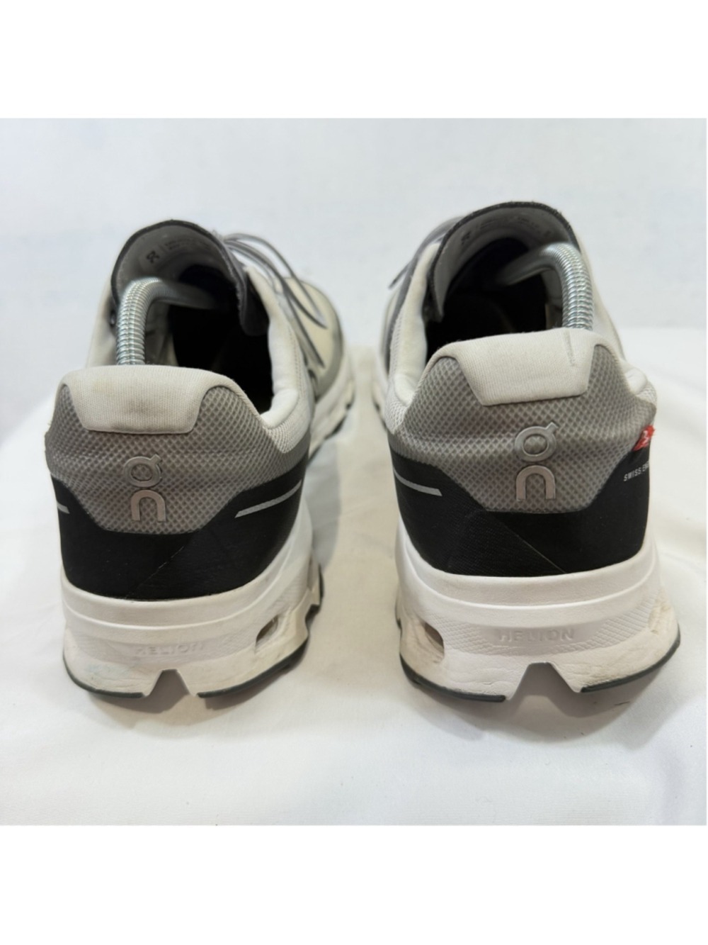 On Cloudvista Men's Running Trail Shoe Glacier Beige Size US 12.5 M - Picture 5 of 10